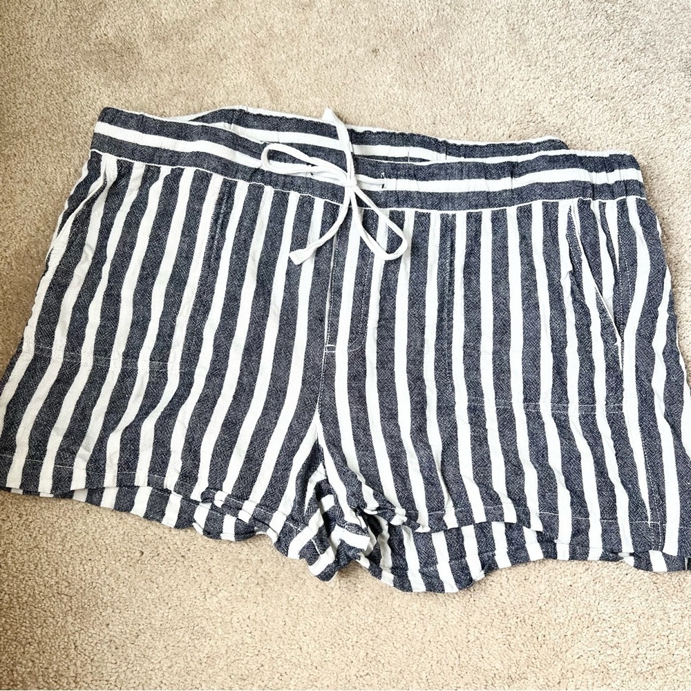 Caslon women’s linen shorts XL coastal cowgirl